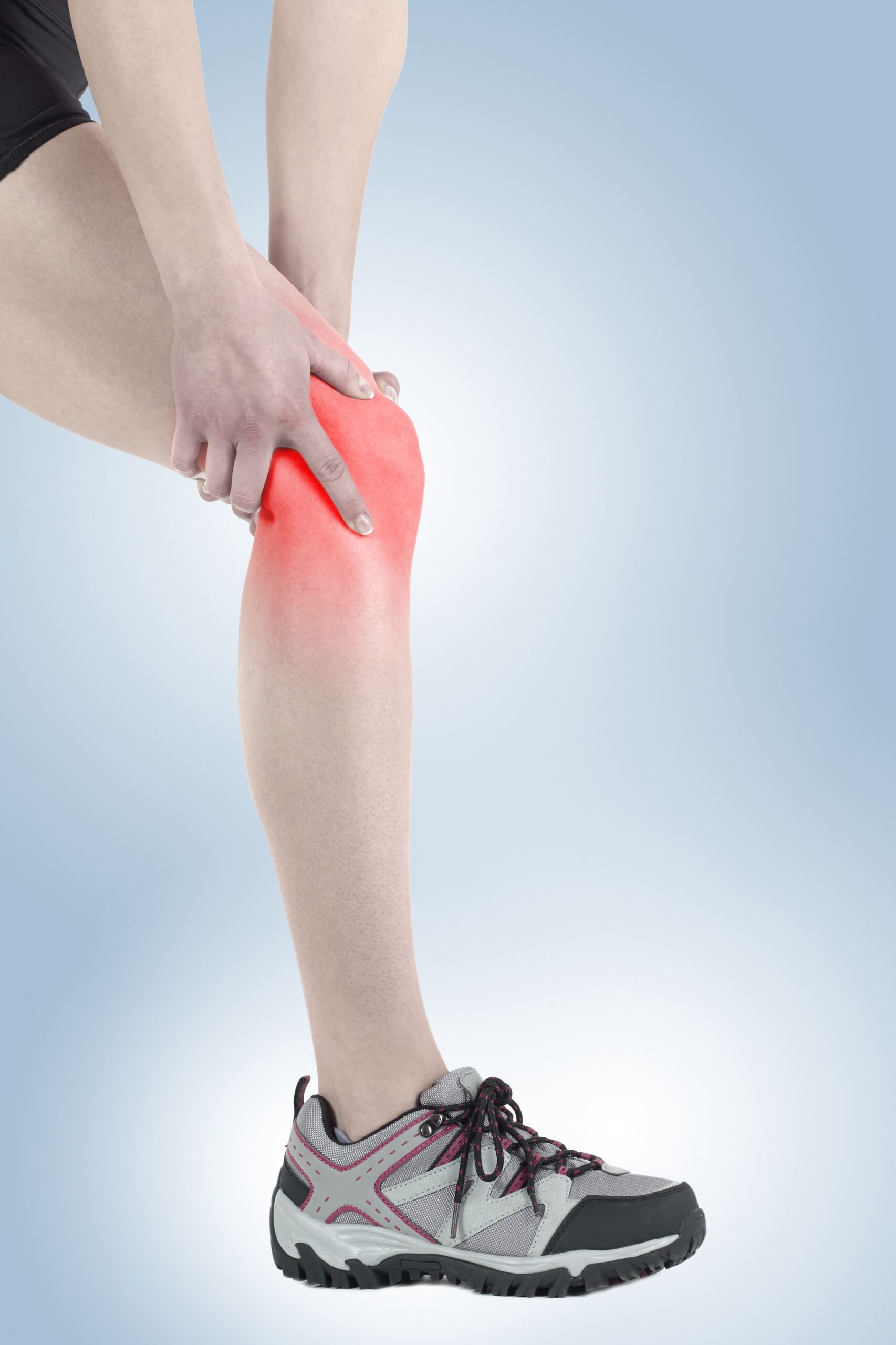 knee-joint-inflammation-pain-with-sports-shoe-2026-01-11-08-51-01-utc (1)